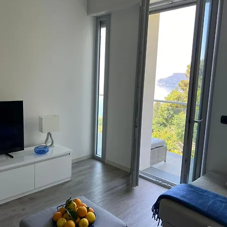 Apartament Azzurro - Beautiful And Bright Sea View